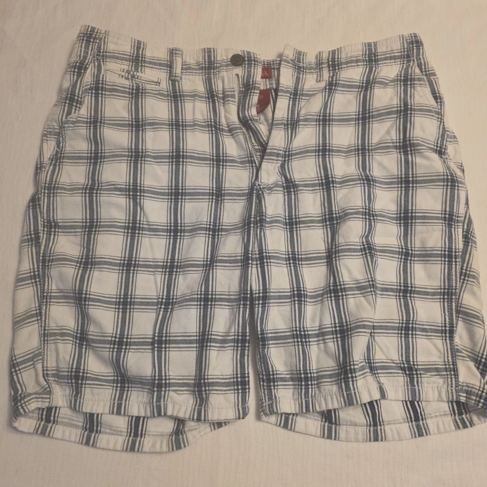 Merona Men's Navy and White Checkered Shorts